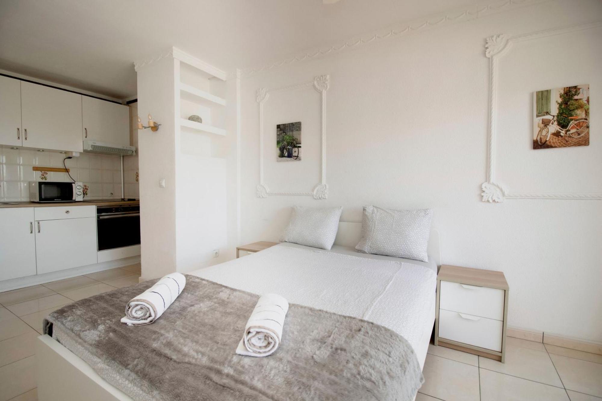 Studio In Calypso,Calahonda 200 Metres From The Beach Sitio de Calahonda Exterior foto